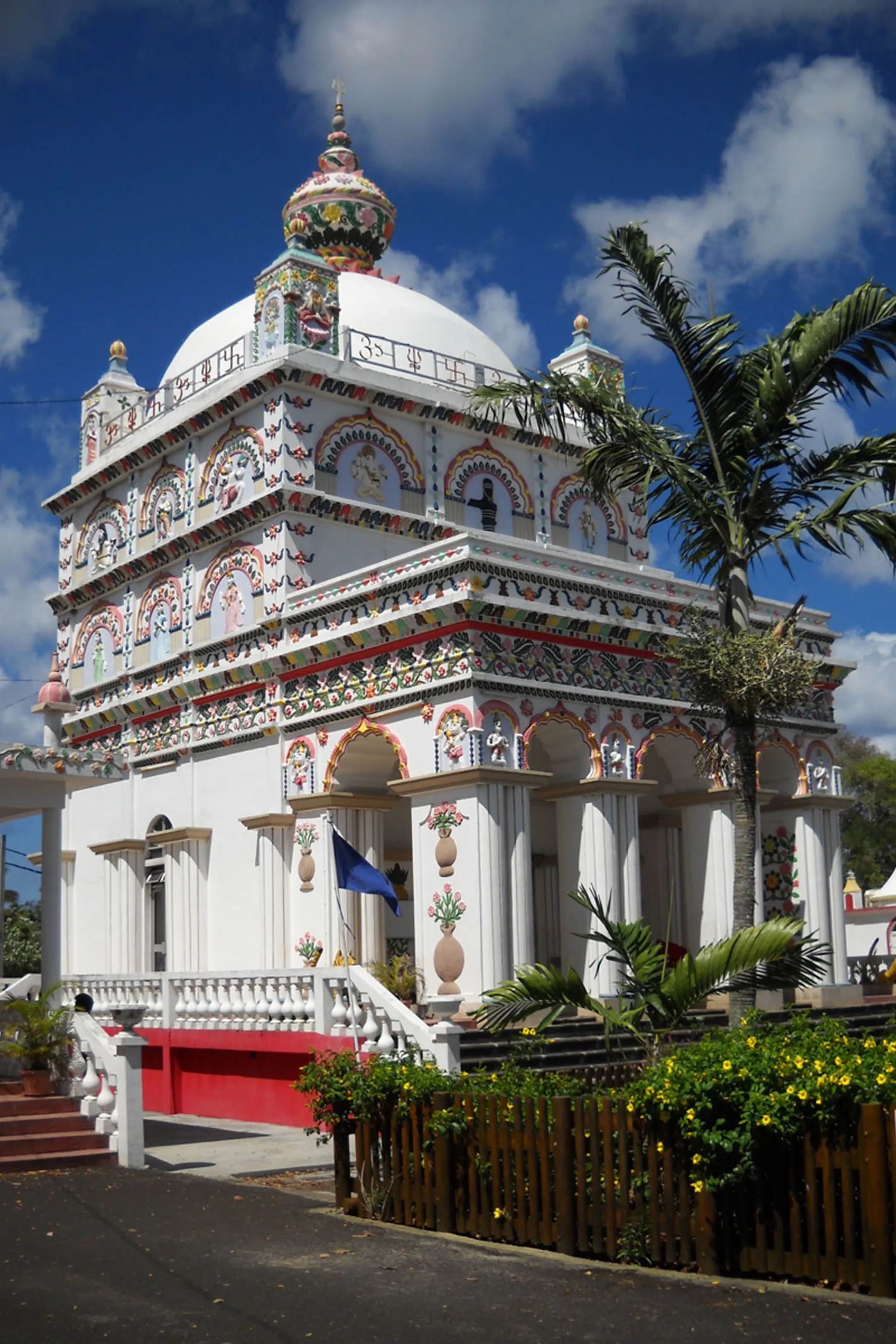 Maheswarnath Mandir blue side, Pamplemousses District, Mauritius