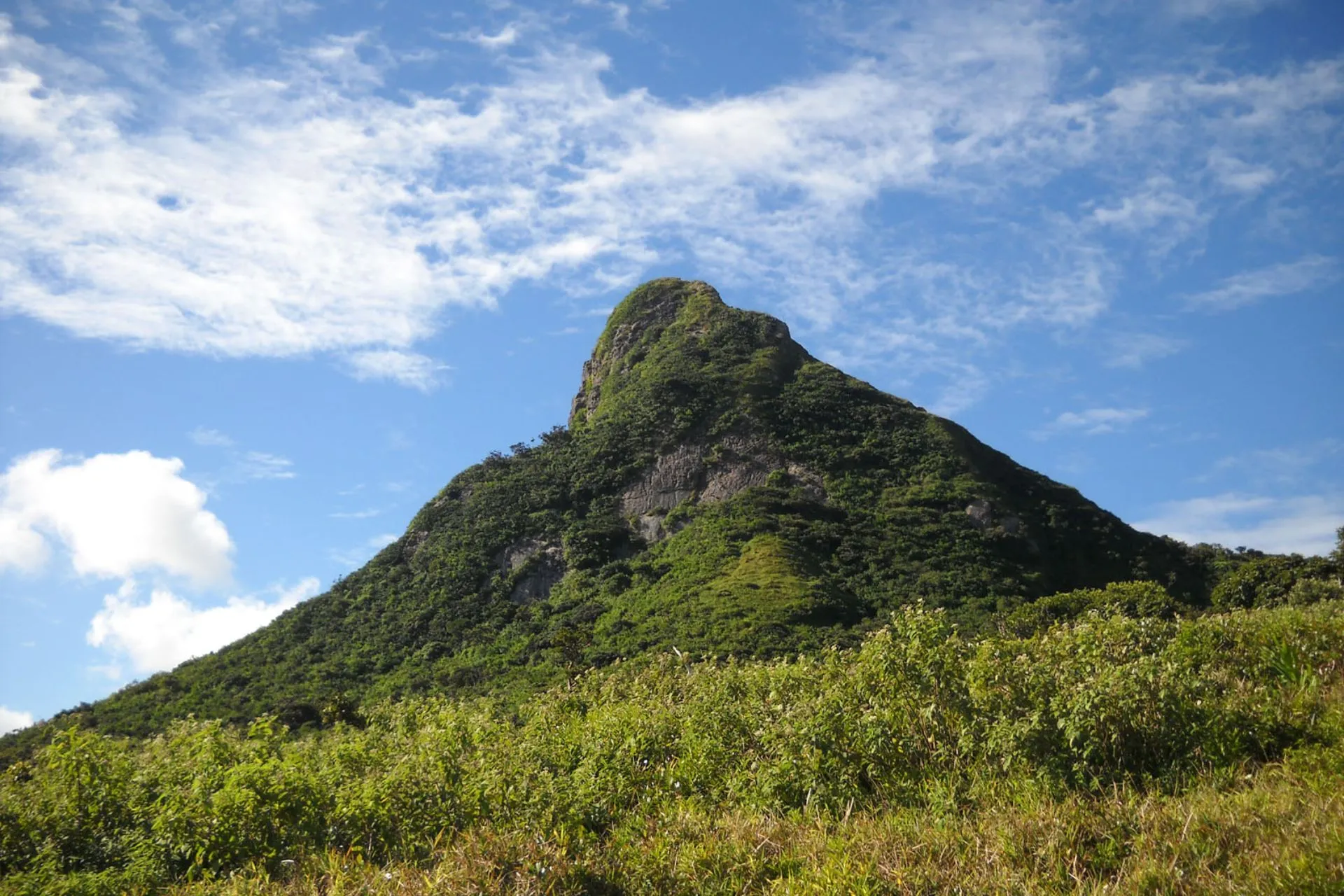 Le Pouce Mountain hike Port Louis, Mauritius