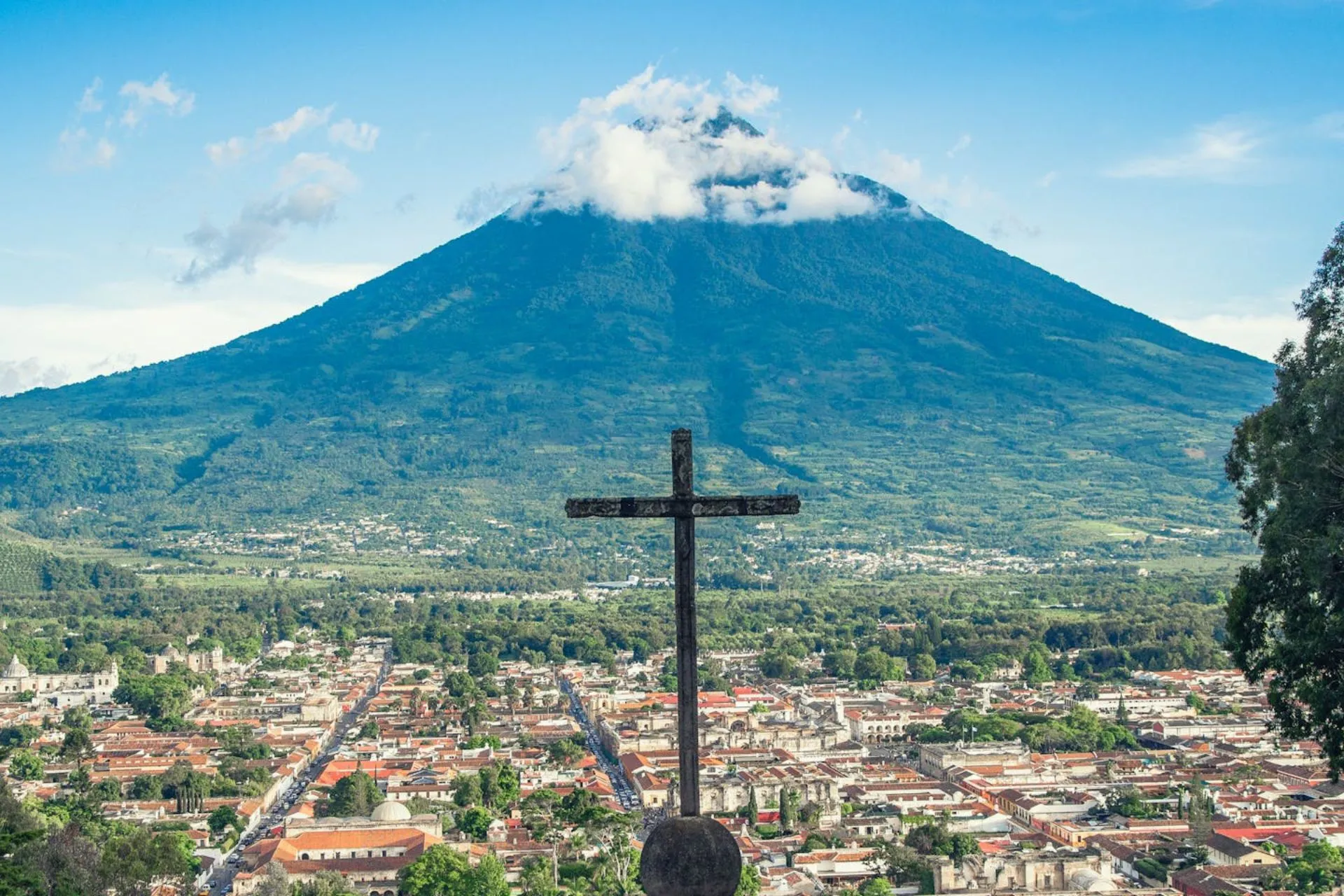 Cerro de la Cruz overlooking Antigua Guatemala