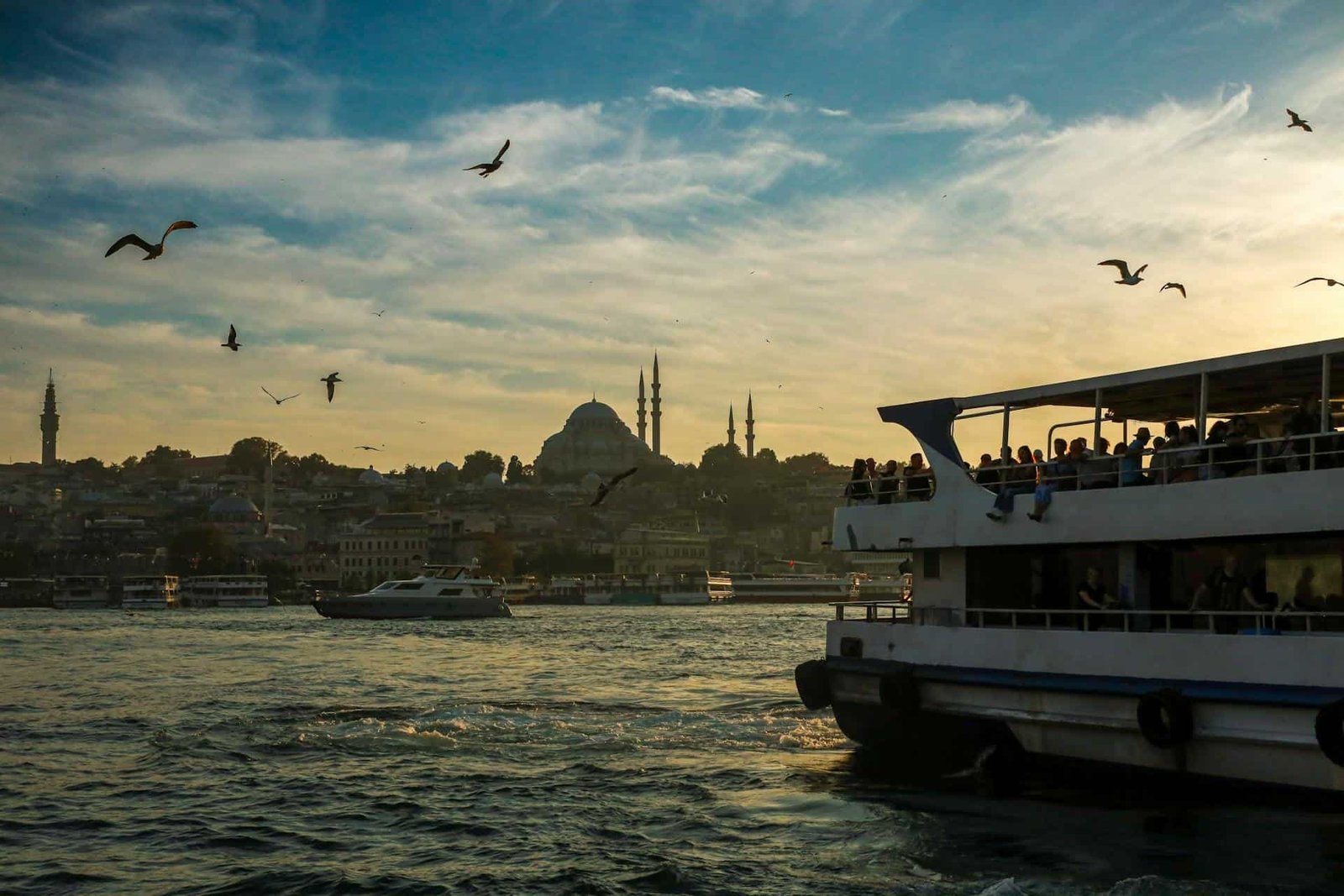 Ferry Boat nearby Kadikoy, Istanbul, Türkiye