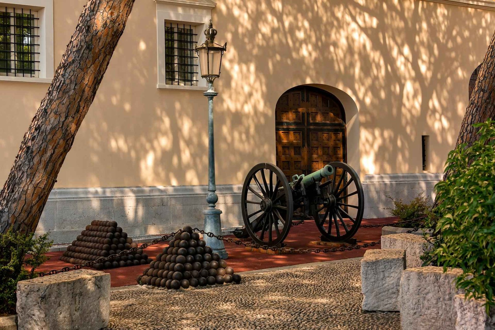 Apotheosa Monaca next to Prince's Palace, Monaco